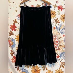 Notations XL/XXL Black Velvet Ruffle Hem Straight Goth Workwear Office Skirt